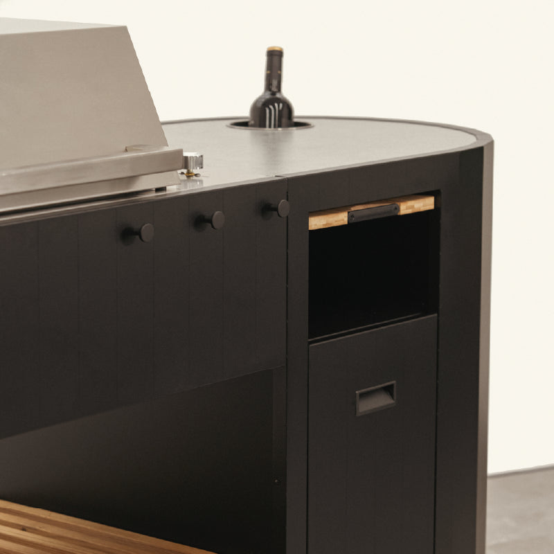 Q-Boo OVO GM buitenkeuken zwart staal – Gasbarbecue met Dekton Kreta werkblad